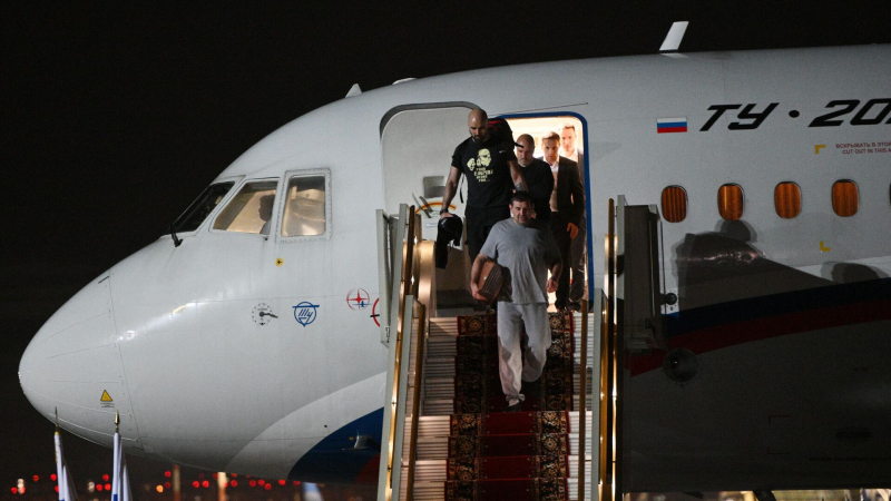 Российские разведчики-нелегалы рассказали, как приезжали на родину